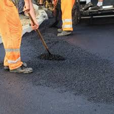 Best Gravel Driveway Installation  in USA